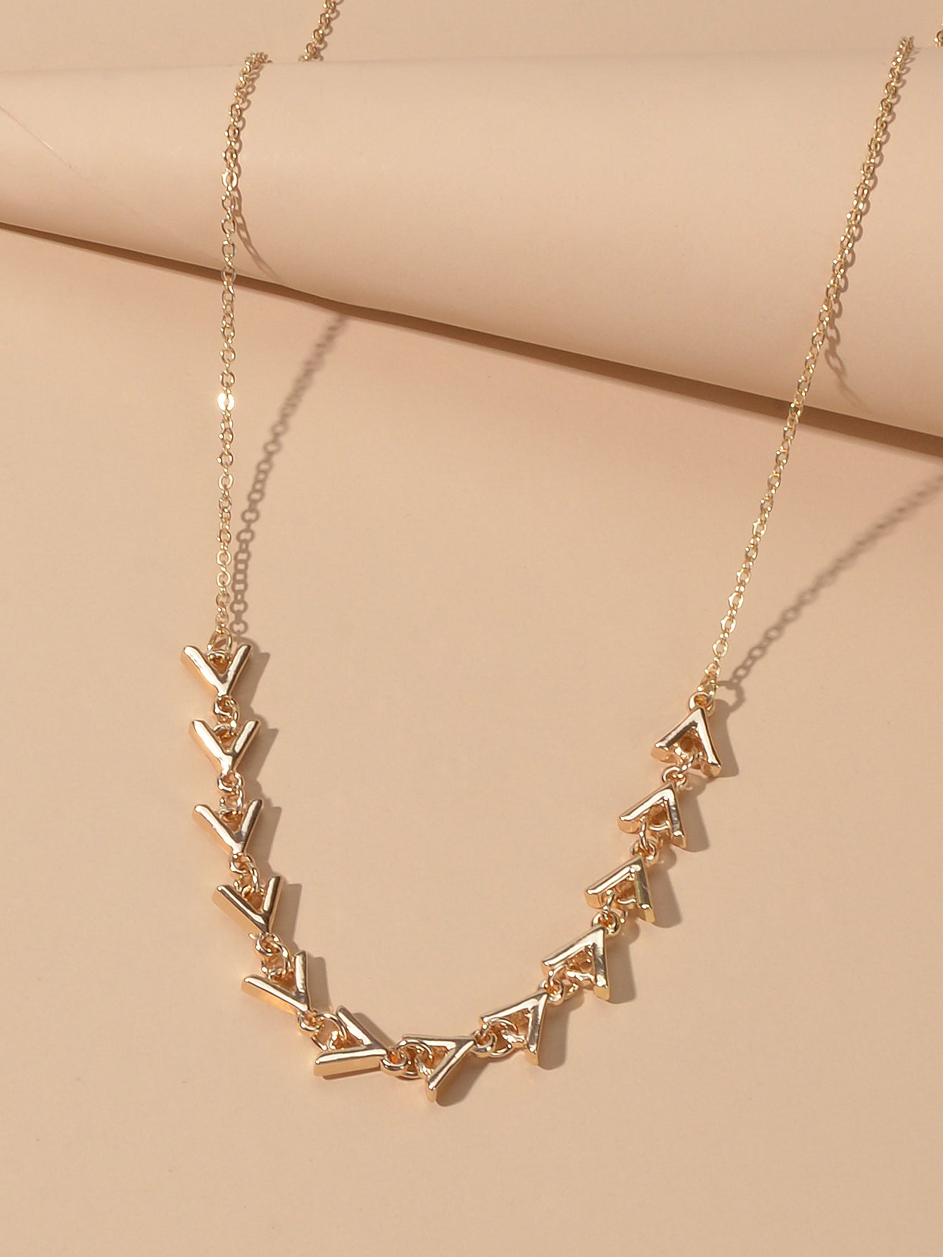 Designer Stylish Jewellery Gold Chain Arrow Charm Necklace Trendy Accessories