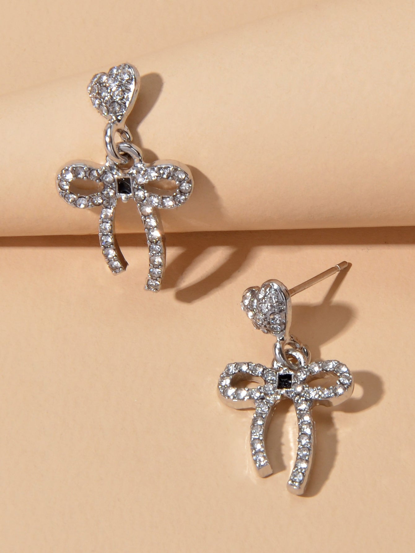 Luxury Full Rhinestone Silver Heart Bowknot Dangle Earrings Engagement Jewellery