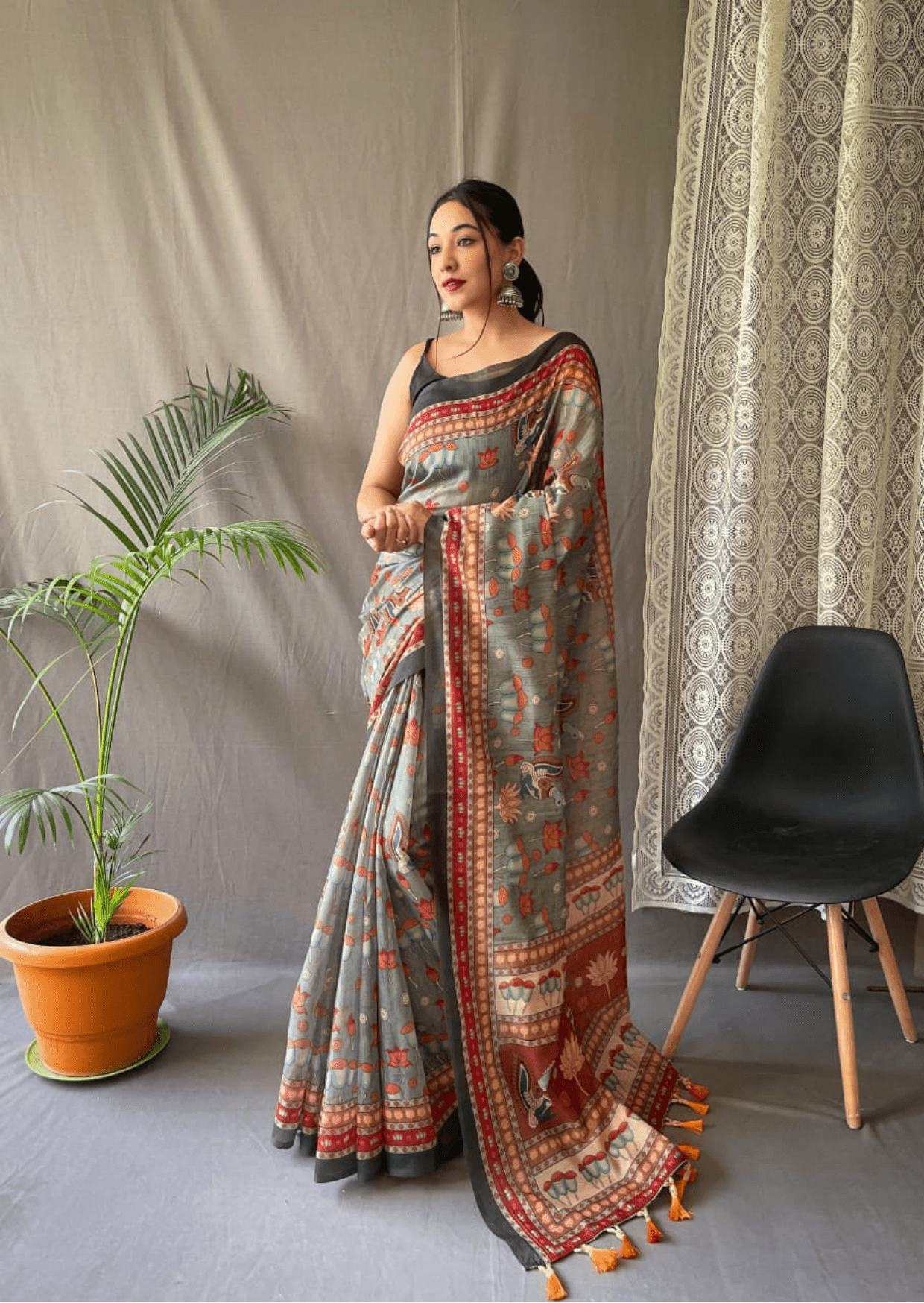 Divyanka Kalamkari Malai Cotton Saree