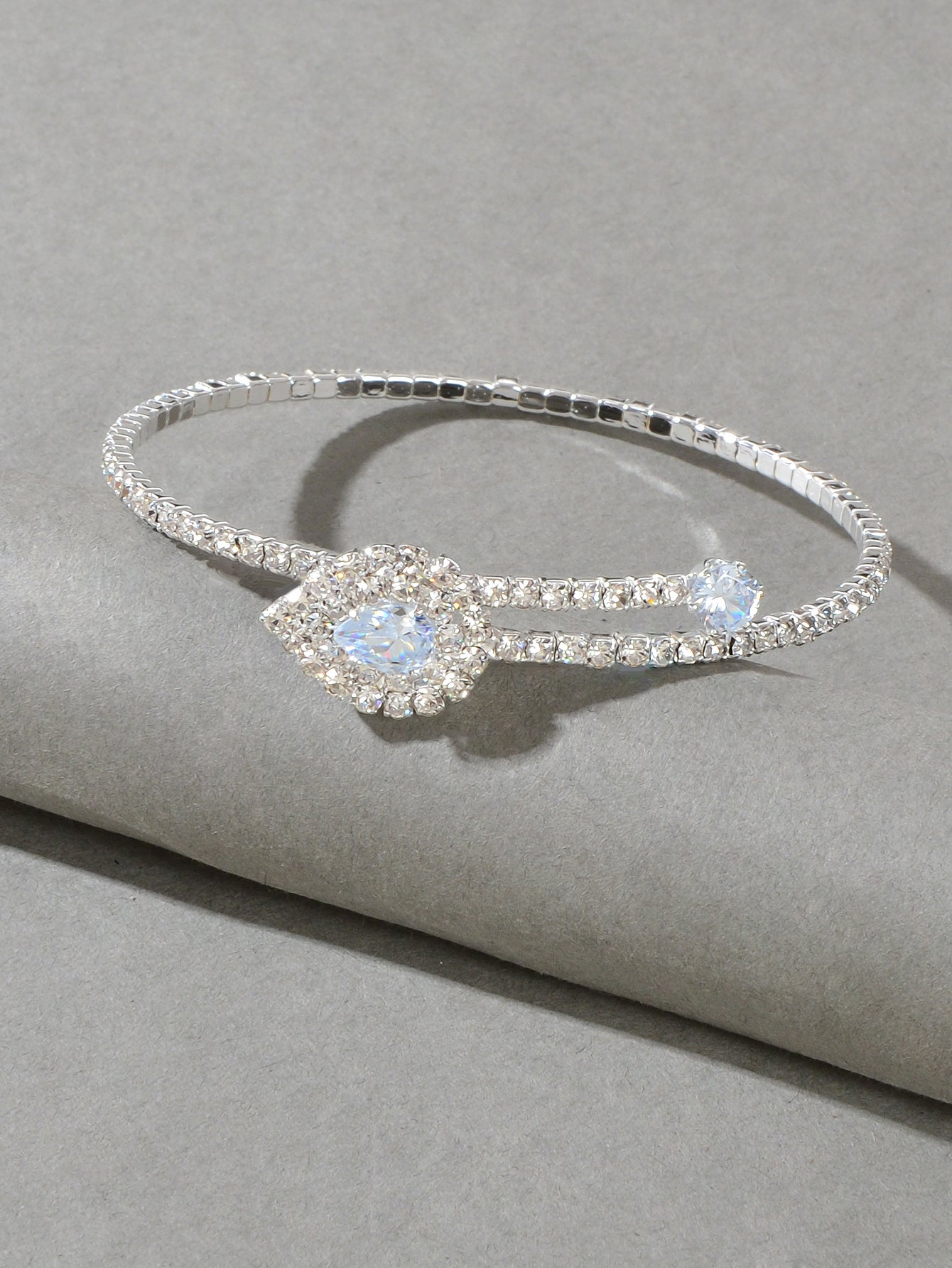 Perfect Wedding Engagement Jewellery Full Zirconia Decor Silver Bangle Bracelet