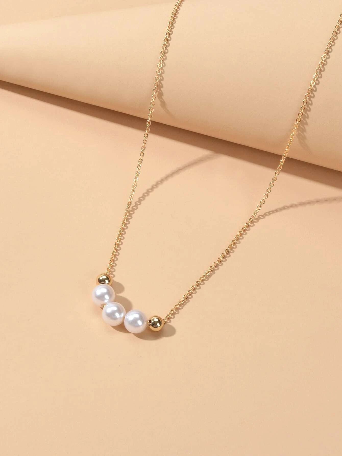 Fashion Jewellery Pearl Decor Gold Chain Necklace Wholesale Price Accessories