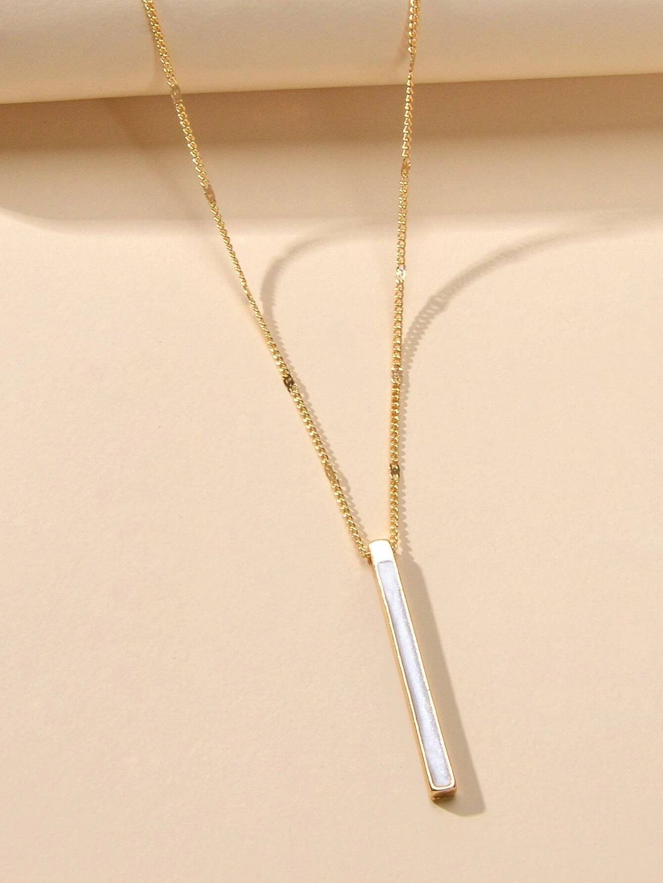 Fashion Jewellery Gold Chain White Enamel Bar Pendant Necklace Women Accessories