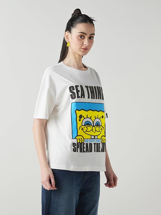 Bewakoof Official Garfield Merchandise Women's Graphic Printed Oversized Fit Half Sleeve Round Neck Cotton Jersey T-Shirt