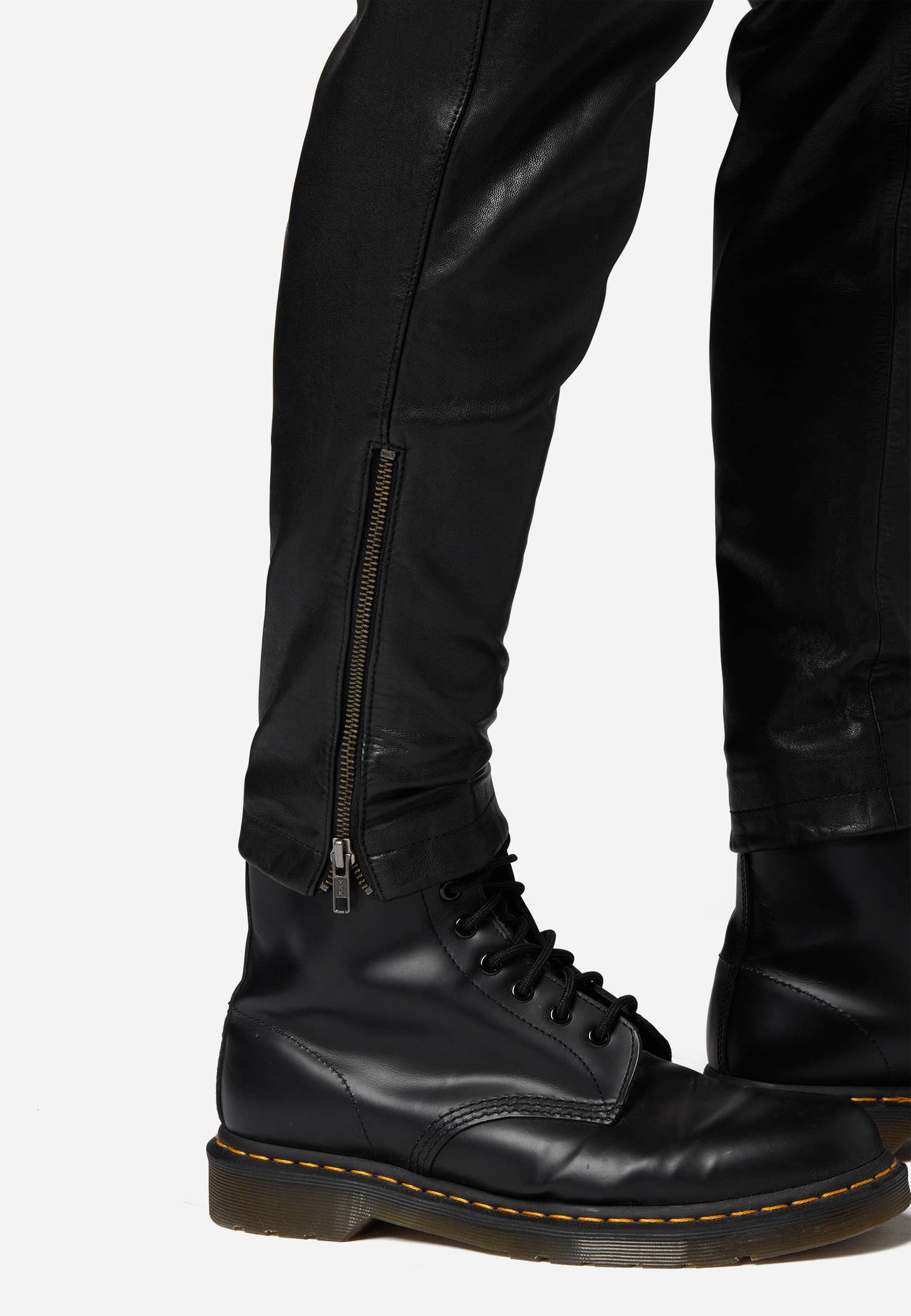 Yakil Men's Sheep Leather Jogger Pants-3