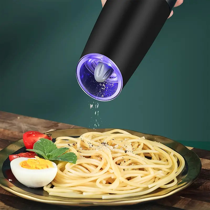 NNETM Spice up your life with the Gravity Electric Pepper and Salt Grinder Set
