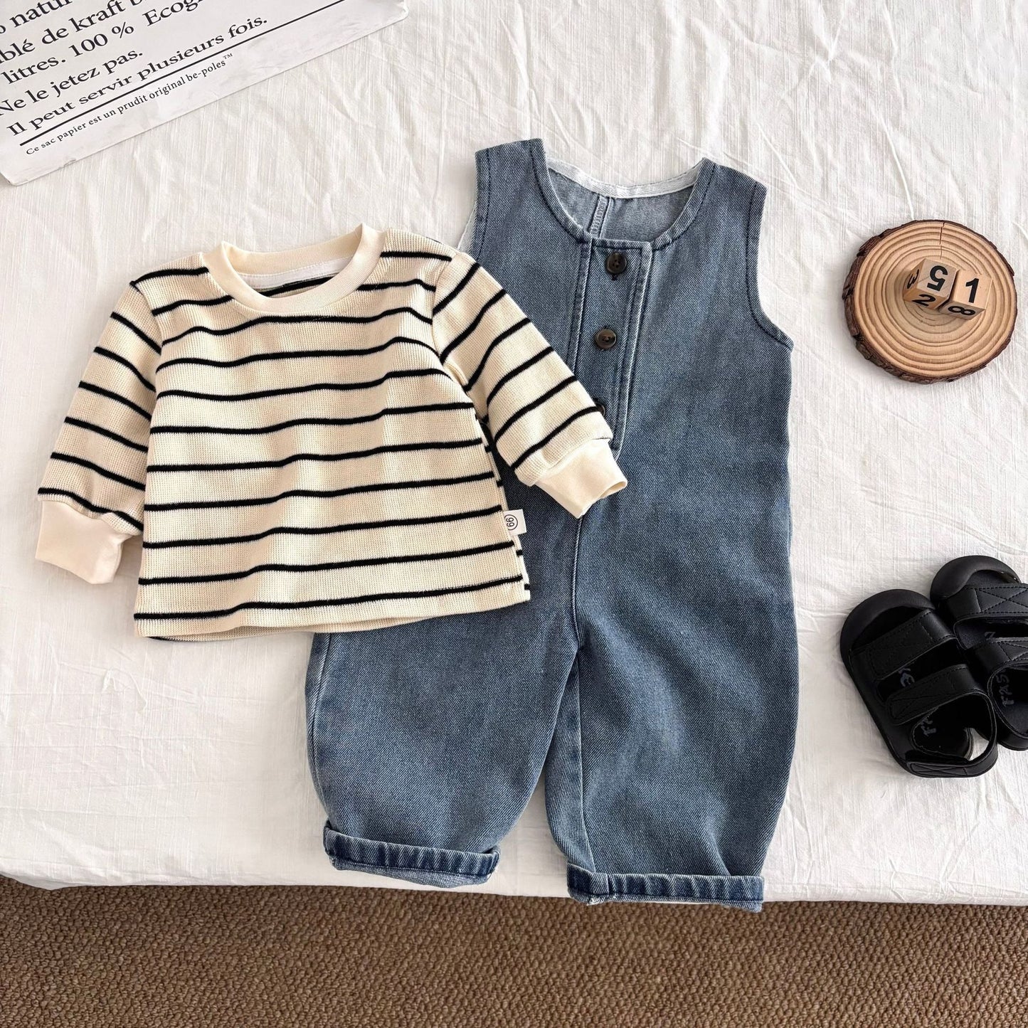 Autumn Hot Selling Baby Kids Unisex Sleeveless Denim Strap Overalls and Striped Pullover Clothing Set