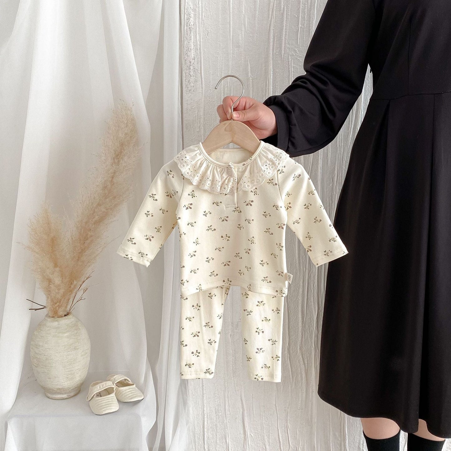 Spring and Autumn Baby Kids Girls Casual Floral Top and Pants Clothing Set