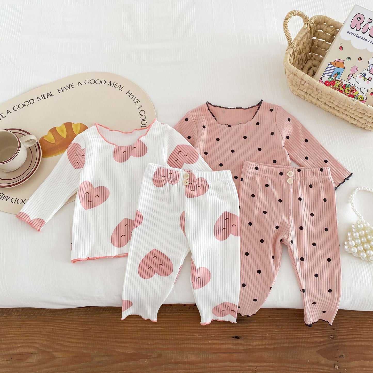 Spring and Autumn Baby Kids Girls Casual Pattern Top and Pants Clothing Set